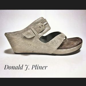 Donald J. Pliner Galina Golden Wedge Sandals